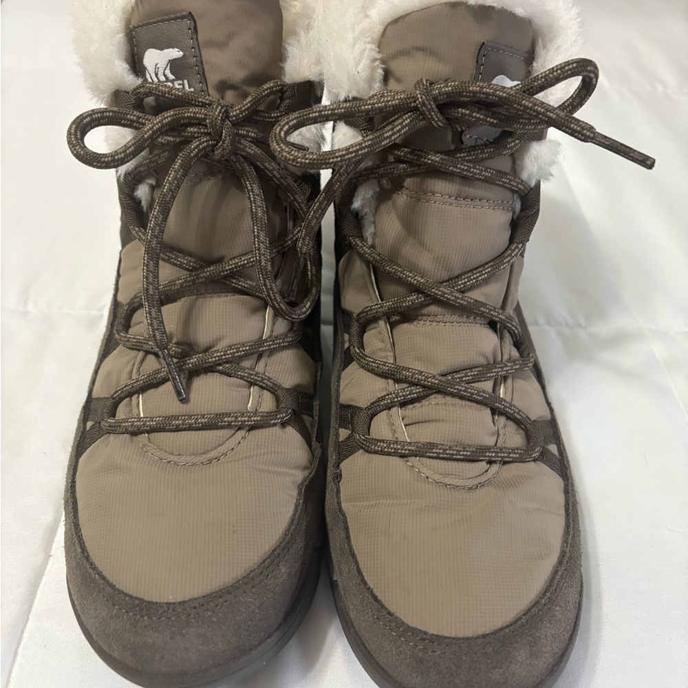 Sorel Taupe/Beige Faux-Fur Lace-Up Winter Boots
